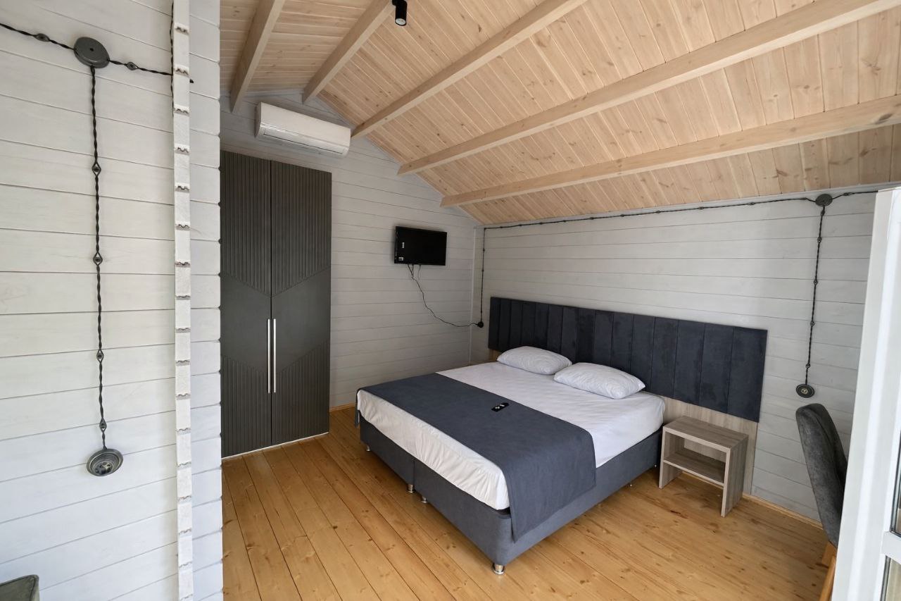 "БЕЛАЯ ЛОШАДЬ" глэмпинг с бассейном