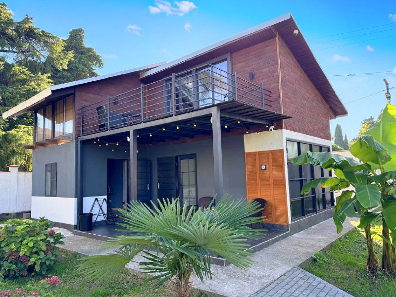 "ФАЗЕНДА" двухэтажные коттеджи с бассейном и питанием