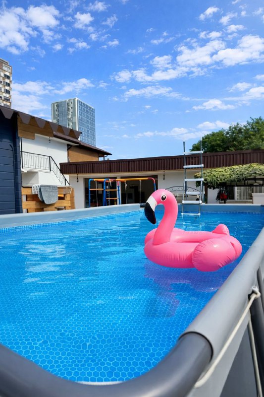 "МИРА" домики и номера у озера